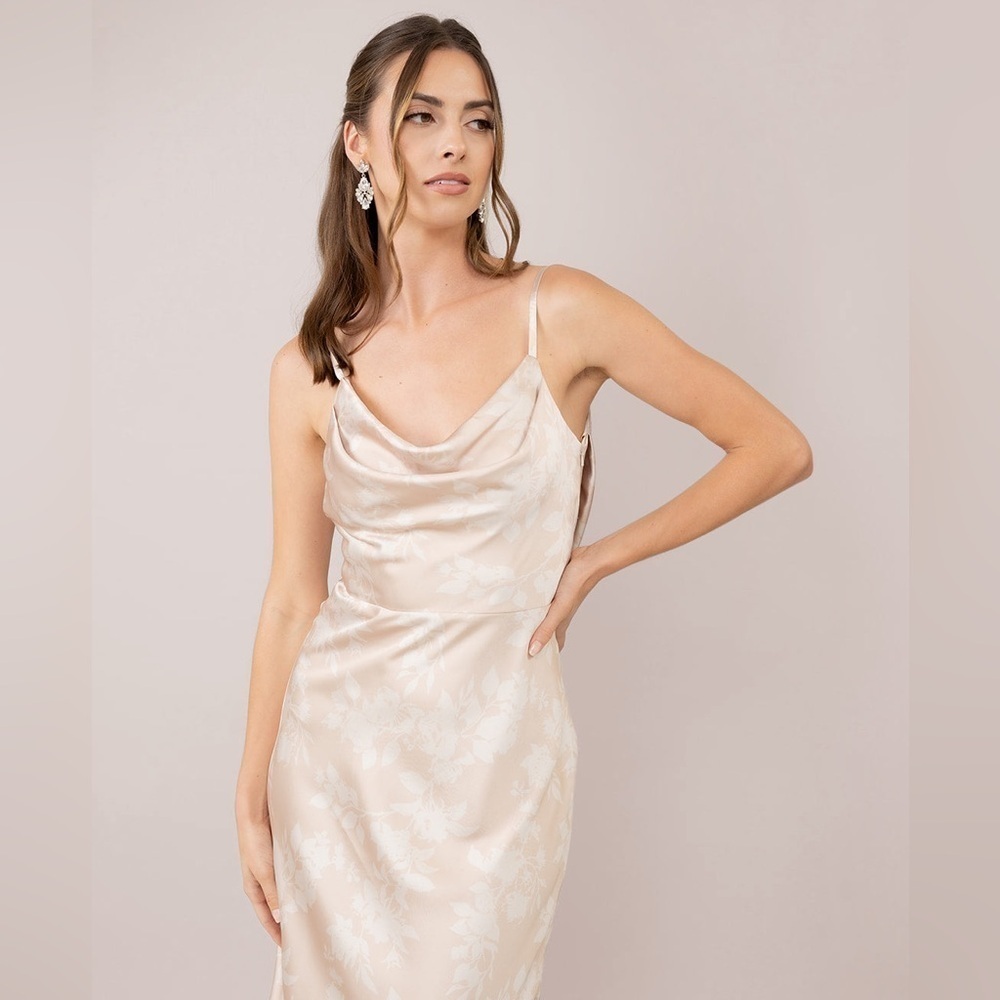NWT beautiful cream, ivory sleeveless midi satin dress